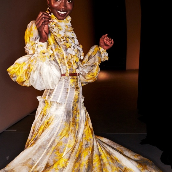 🔥🔥🔥Long Sleeve Botanica Wattle Gown🔥🔥🔥🌸🌸🌸 - Picture 3 of 8